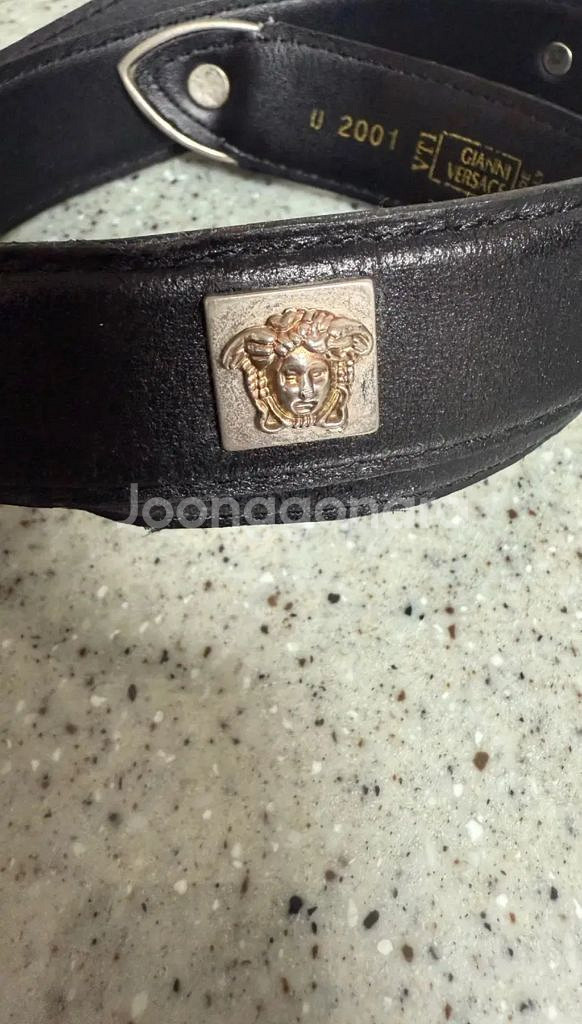 90s 베르사체 빈티지 메두사 메탈 버클 벨트--3