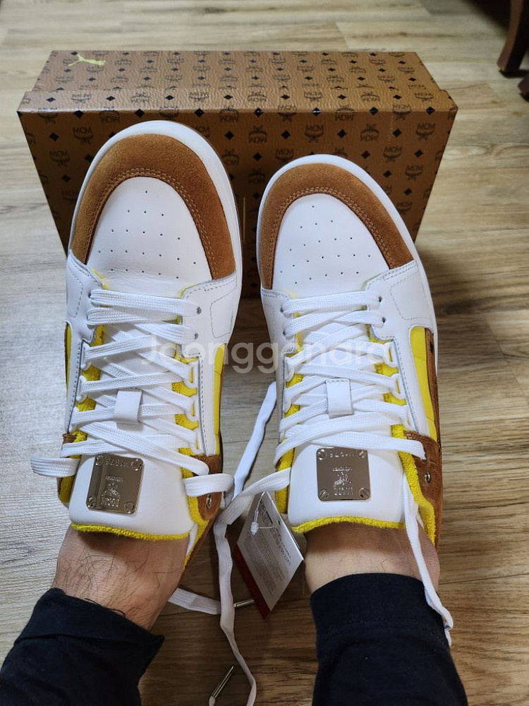 MCM PUMA 콜라보 사이즈 260(살짝 타이트)--8