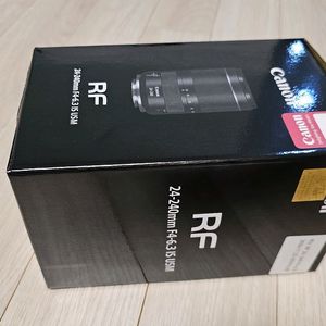 캐논 RF 24-240mm F4-6.3 개봉만