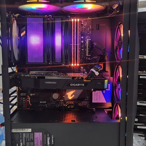 게이밍 컴퓨터 팝니다. I7 8700, Gtx-1070