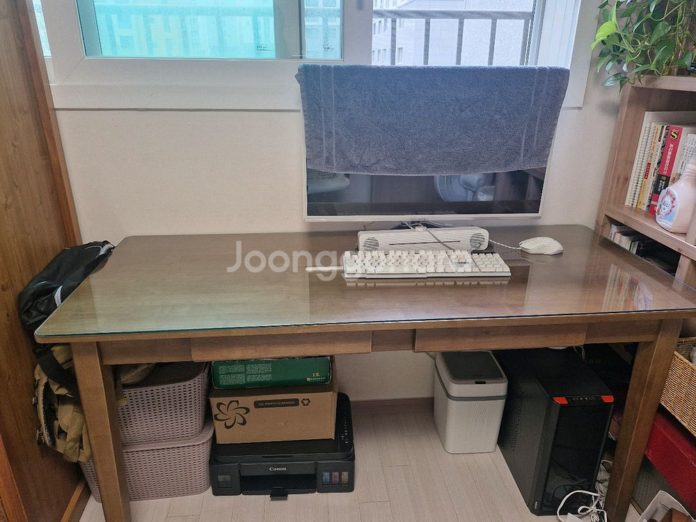 (중고) 원목 책상--1