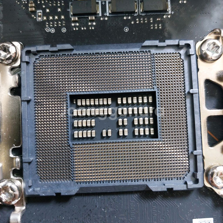 msi mag z790i edge--2