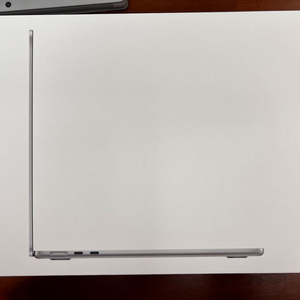 맥북 에어 13 M4 칩, 16GB RAM, 256GB