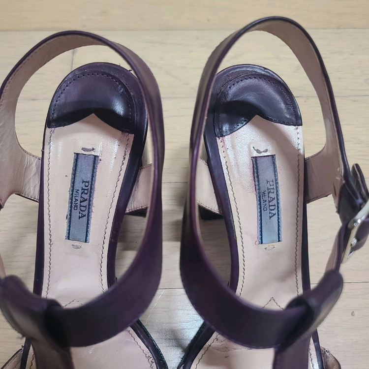 정품 프라다 샌들 37반(245~250)--1