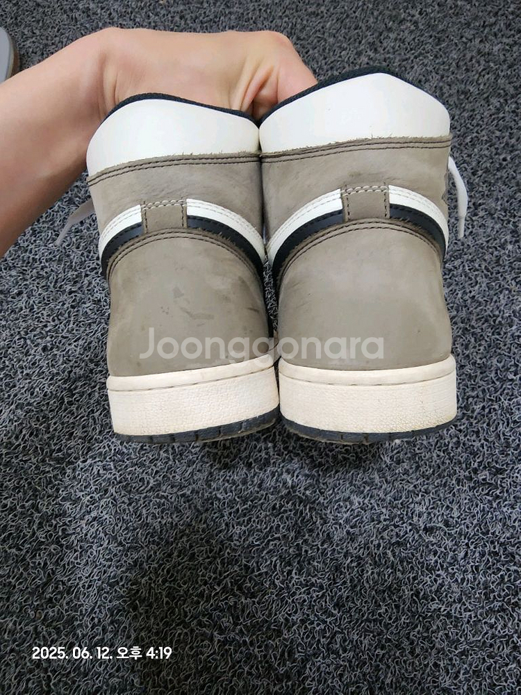 조던1 다크모카 하이 275 팝니다--2