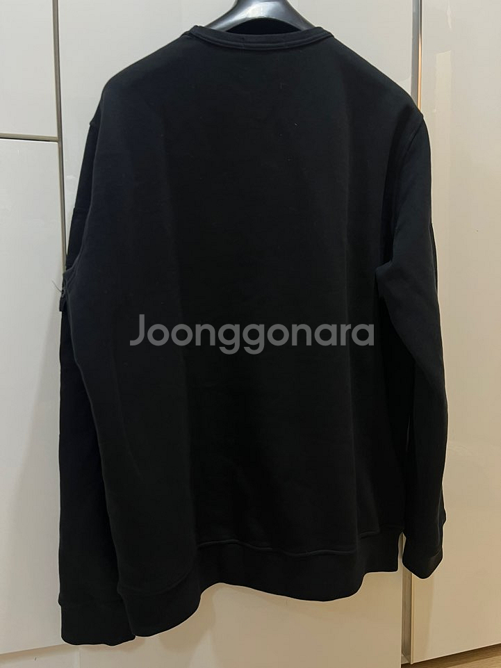 25fw 스톤아일랜드 맨투맨 XL (새상품급)--1
