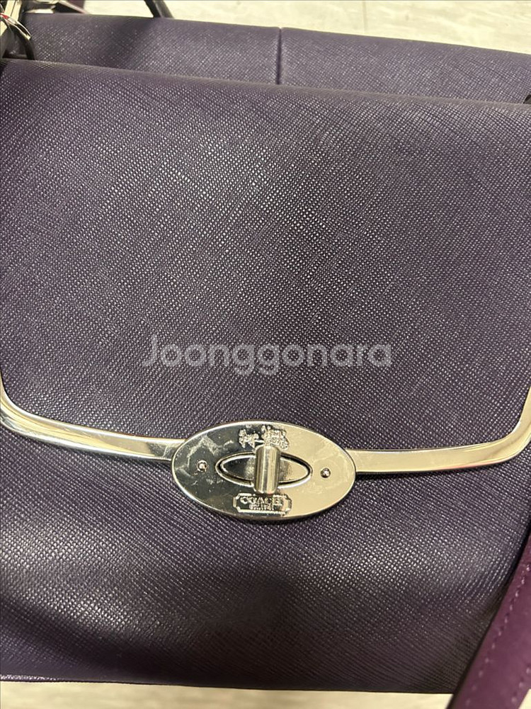 코치 퍼플 사첼백--2