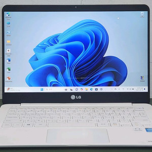 LG 그램 13ZD940 i3-4세대 A급 노트북