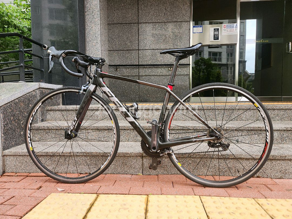 [가격제안가능] FELT 펠트 FR1 로드 자전거--0