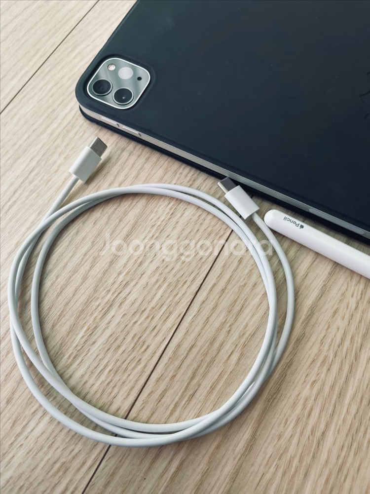 Apple iPad Pro 12.9 4세대+키보드+펜슬--2