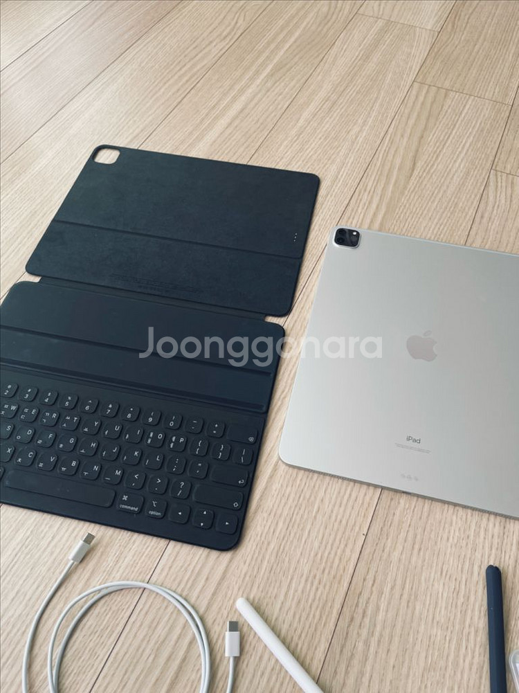 Apple iPad Pro 12.9 4세대+키보드+펜슬--6