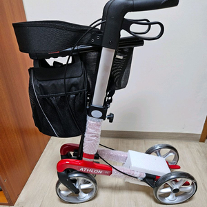 [미사용 새제품]초경량 성인 보행기 애스론
