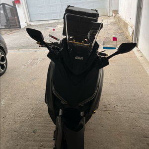 xmax300