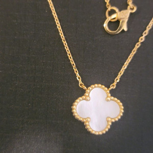 18금. 로즈골드. 반클리프 목걸이. 1.3