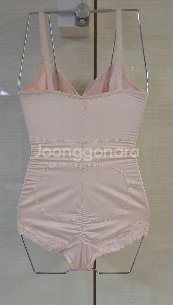 비와이씨 아미에 보정 속옷 올인원 80비컵 개당--1