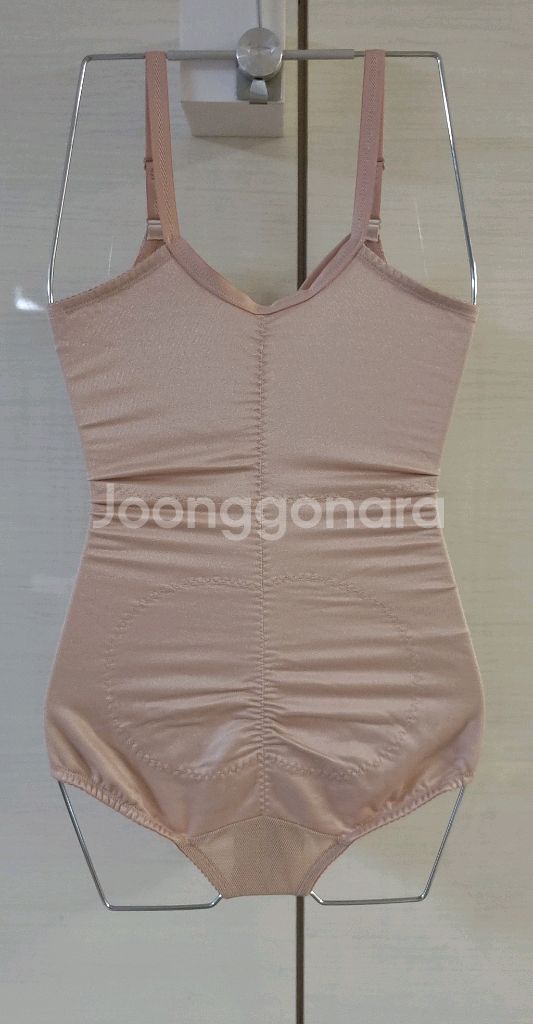 비와이씨 아미에 보정 속옷 올인원 80비컵 개당--7