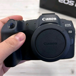 캐논eos R8