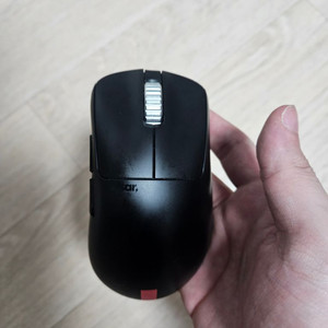 펄사 xlite v3 es 마우스 팝니다