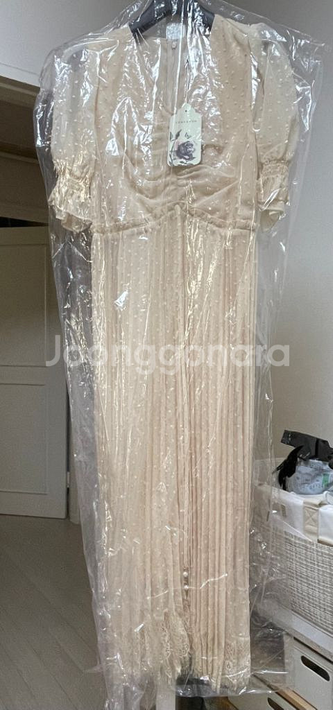 레니본 원피스 판매합니다--0