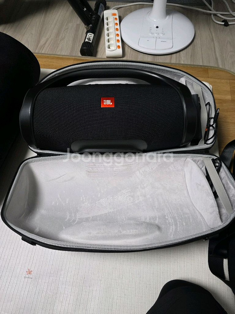 JBL 붐박스 팔아요.총 2개팝니다.--1