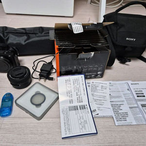 SONY A6400 미러리스 카메라