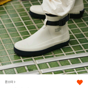 문스타 레인부츠 새상품,810s 마르케 모디 White
