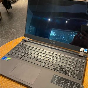기가바이트 AERO 15 oled 노트북 rtx3070