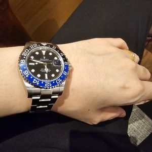 클린 롤렉스 GMT 마스터 배트맨 판매합니다.