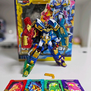 메탈카드봇 새상품급 풀구성 얼티밋 블루캅 팝니다