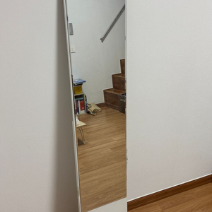 화이트톤 스탠드 거치형 전신거울