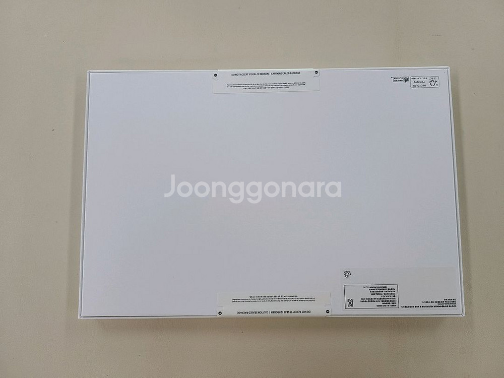 갤럭시탭 S9+ FE 128GB 미사용 미개봉 상태--2