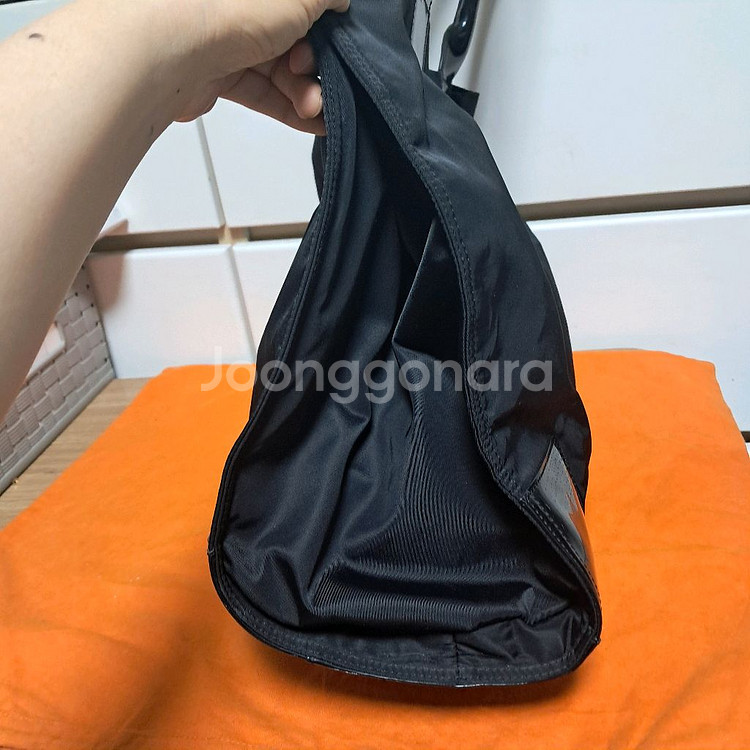 토리버치 블랙 나일론 토트백 숄더백 가방 빅백--2