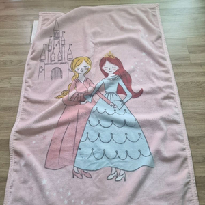 여아 캐릭터공주 담요