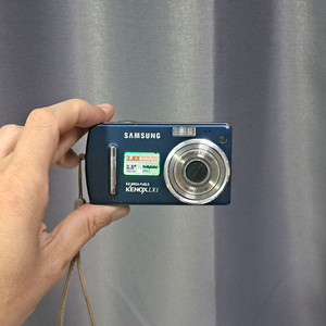 레트로 감성! 삼성 케녹스 LX1 디지털 카메라