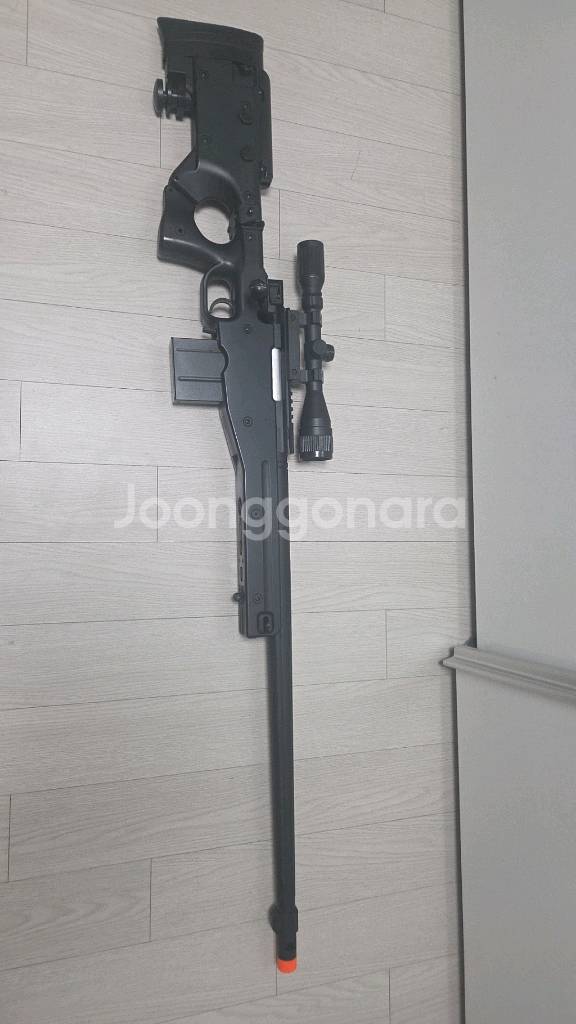 awm--0