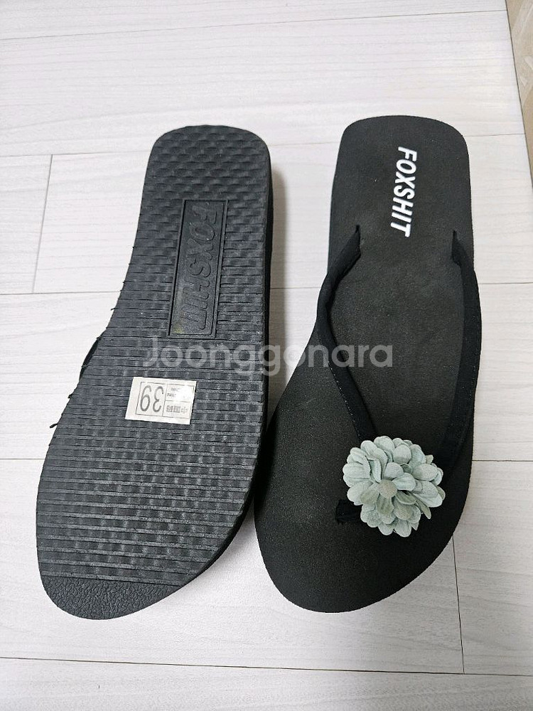 급매 새상품) 가벼운 민트 꽃송이 웨지힐 쪼리 슬리퍼--2