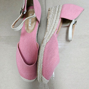 급매 새상품) 스트랩 에스파듀 웨지힐 샌들 슬리퍼 여성