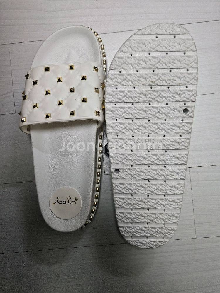 급매 새상품) 골드징 슬리퍼 여성 샌들 245--2