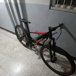 엘파마 벤토르 V4000S MTB 업글차 판매합니다