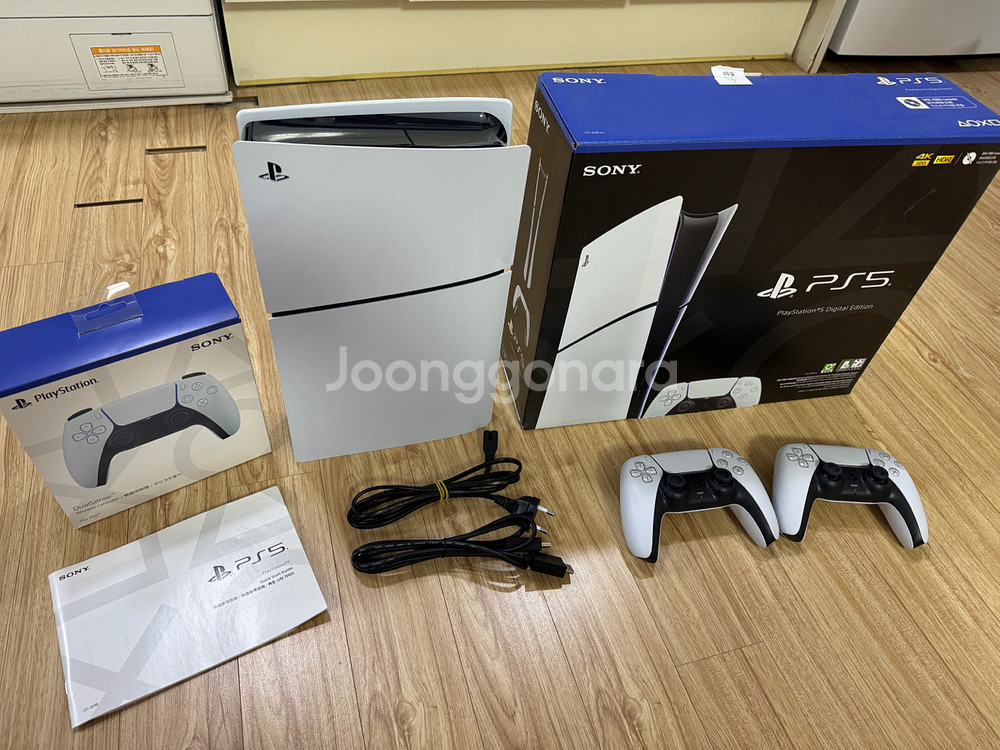 PS5 디지털 에디션--0