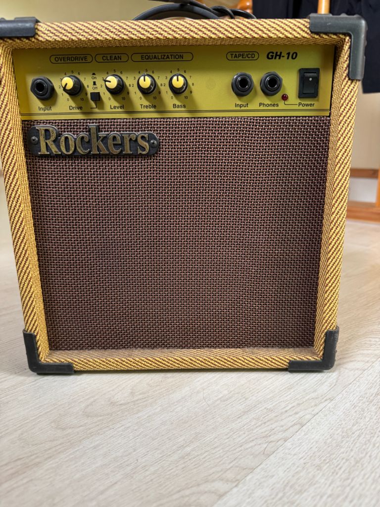 Rockers GH-10 기타 앰프 팝니다--0
