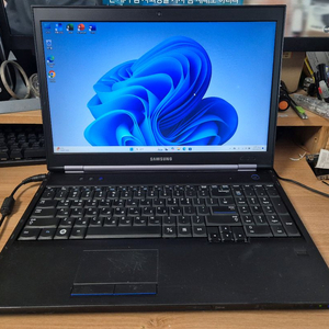 삼성 NT200B5C i5 노트북
