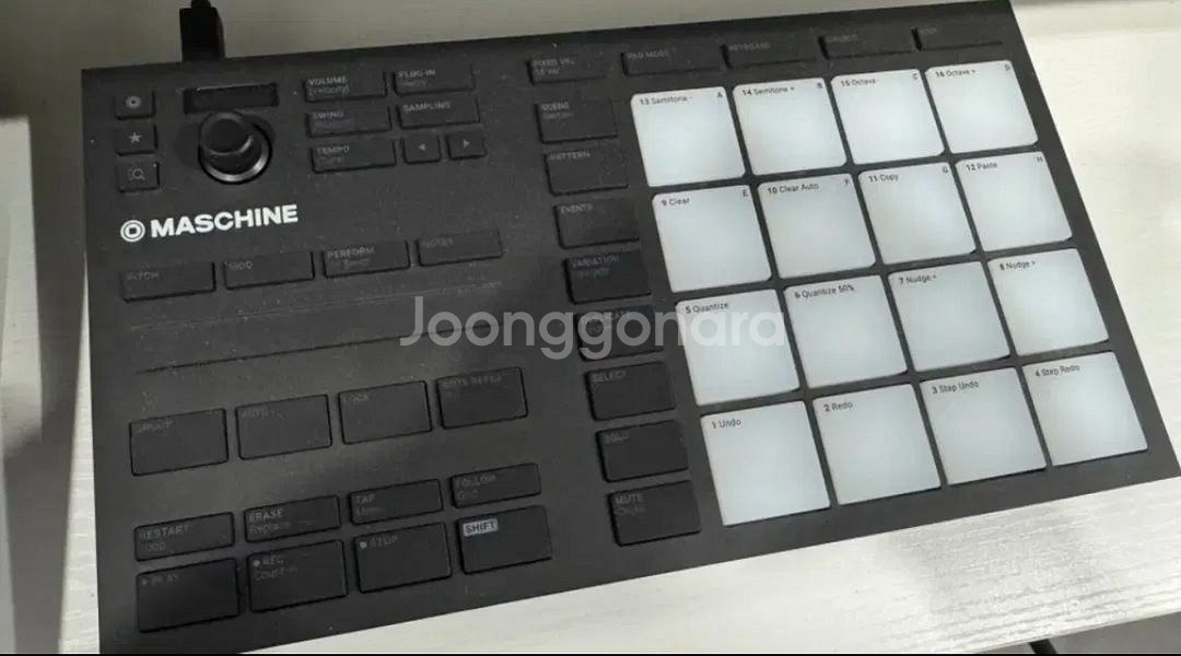 maschine micro mk3 판매합니다--1