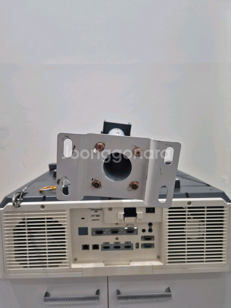 빔프로젝트 파나소닉 PT-MZ880/8000안시 팔아요--4