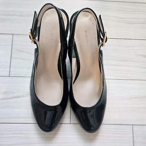 에나멜 슬링백 굽8cm<새상품>225