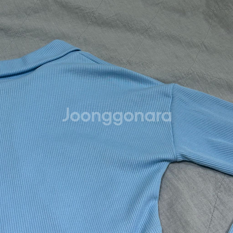 하늘색 투웨이 크롭 카라 집업 긴팔 티 스카이블루--7