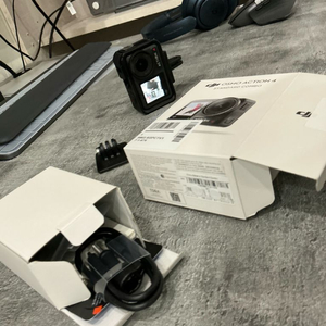 DJI 오즈모 액션4 스탠더드 콤보 액션캠 AC003