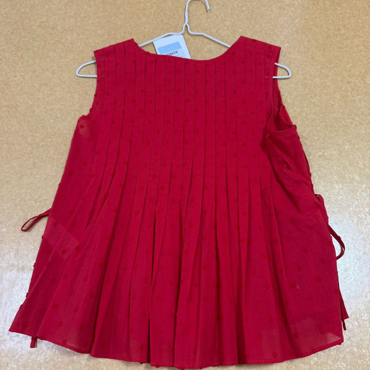 보카바카 레드 민소매 블라우스 판매! 이미지