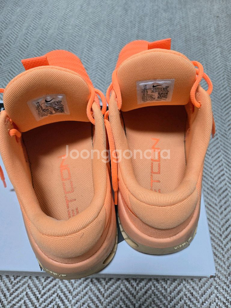나이키 메트콘 9 AMP 아토믹 오렌지 280사이즈--3