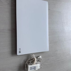 LG 그램 15인치 i3 256g 8g